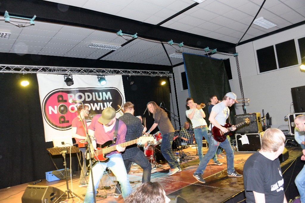../Images/Poppodium Noordwijk Ska en reggae 183.jpg
